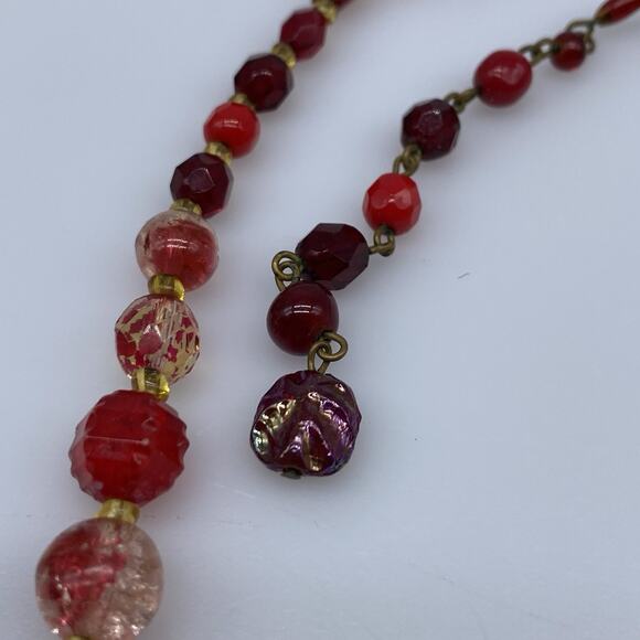Vintage Venetian Red Glass Wedding Cake Graduated Bead Necklace Adjustable - Picture 6 of 15